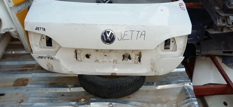 Wolksvagen Jetta Bagaj Kapak