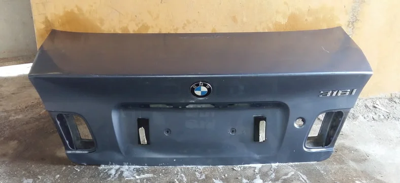 Bmw 3 18 Bagaj Kapak